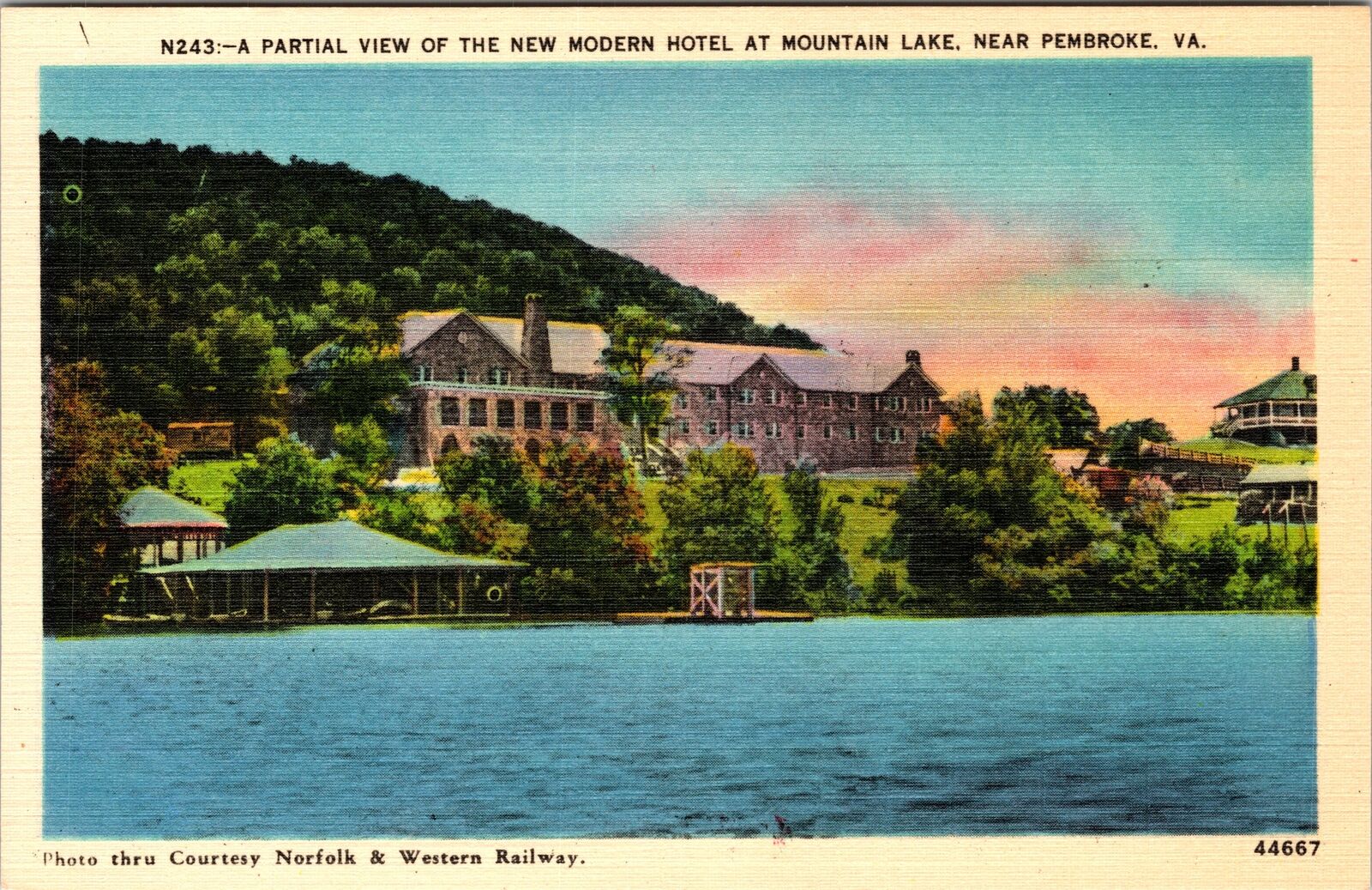 Pembroke VA-Virginia, View Modern Hotel And Lake, Vintage Postcard