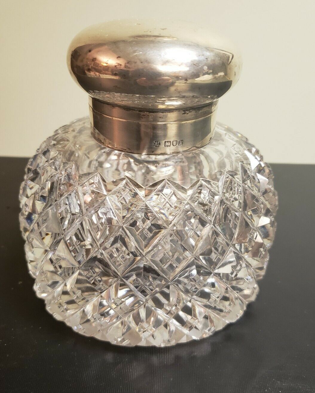 C.1905 OVERSIZE ENGLISH CUT GLASS INKWELL INKPOT 3 LBS. 14 OZ. STERLING CAP