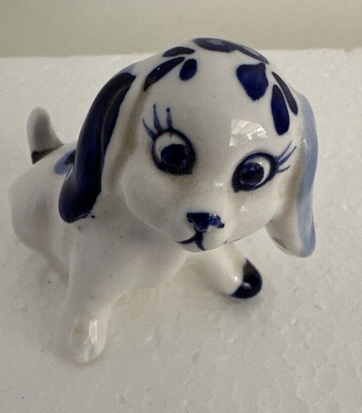 Miniature Blue & White Ceramic China Dog Figurine Puppy Happy Eye Lash Ink Tiny