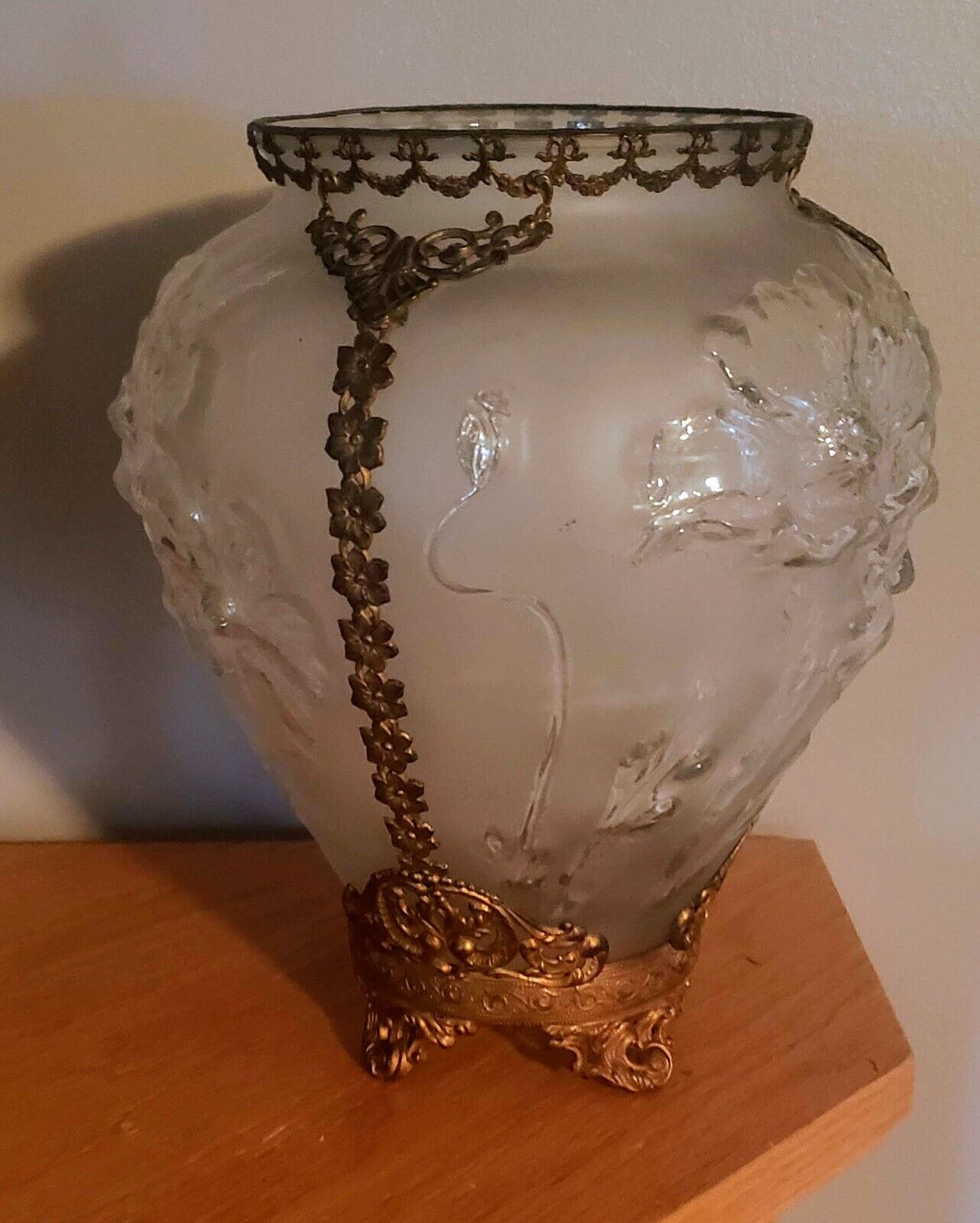 Victorian Blown Glass vase with metal filigree Centerpiece Floral Beautiful RARE