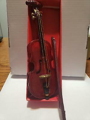 Vintage Honey Amber Wood Violin 7 Inches Tall