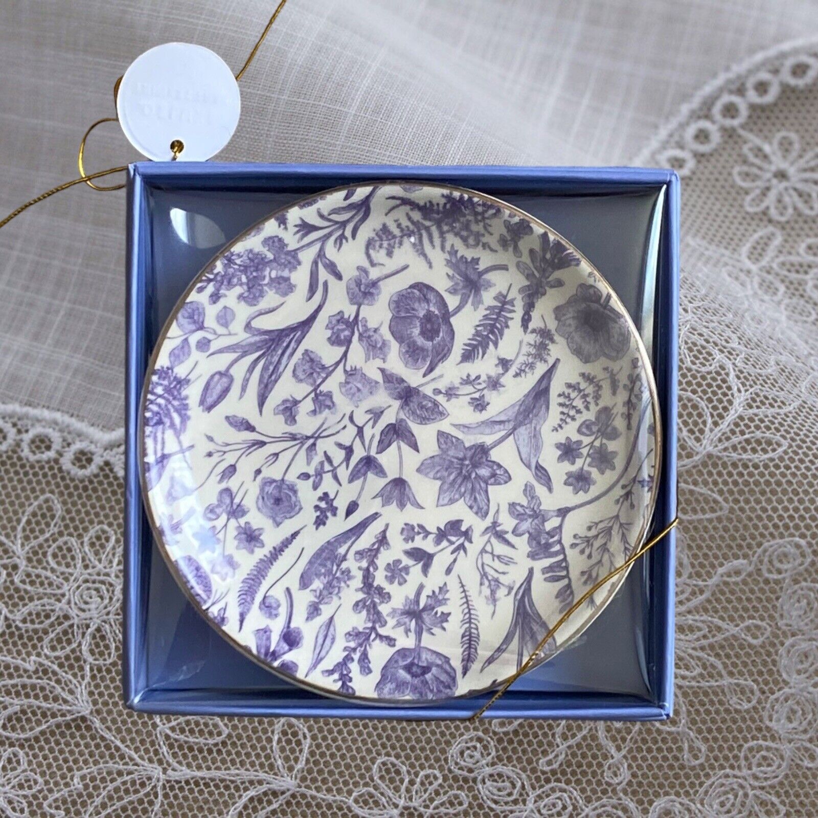 Eccolo Round Ceramic Trinket Dish Tray 4” Diameter Blue White Floral In Gift Box