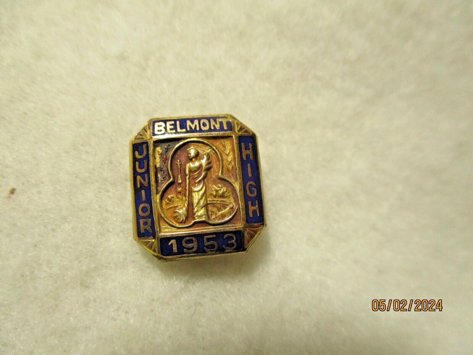 10K GOLD BELMONT JUNIOR HIGH PIN 1953**1.9 GRAMS