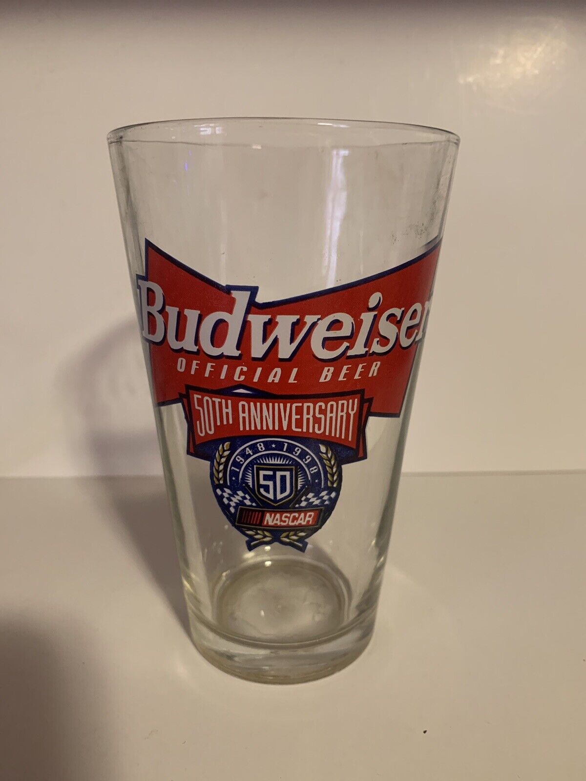 BUDWEISER 50TH ANNIVERSARY NASCAR DRINKING GLASS  16 oz Beer Glass 1948-1998