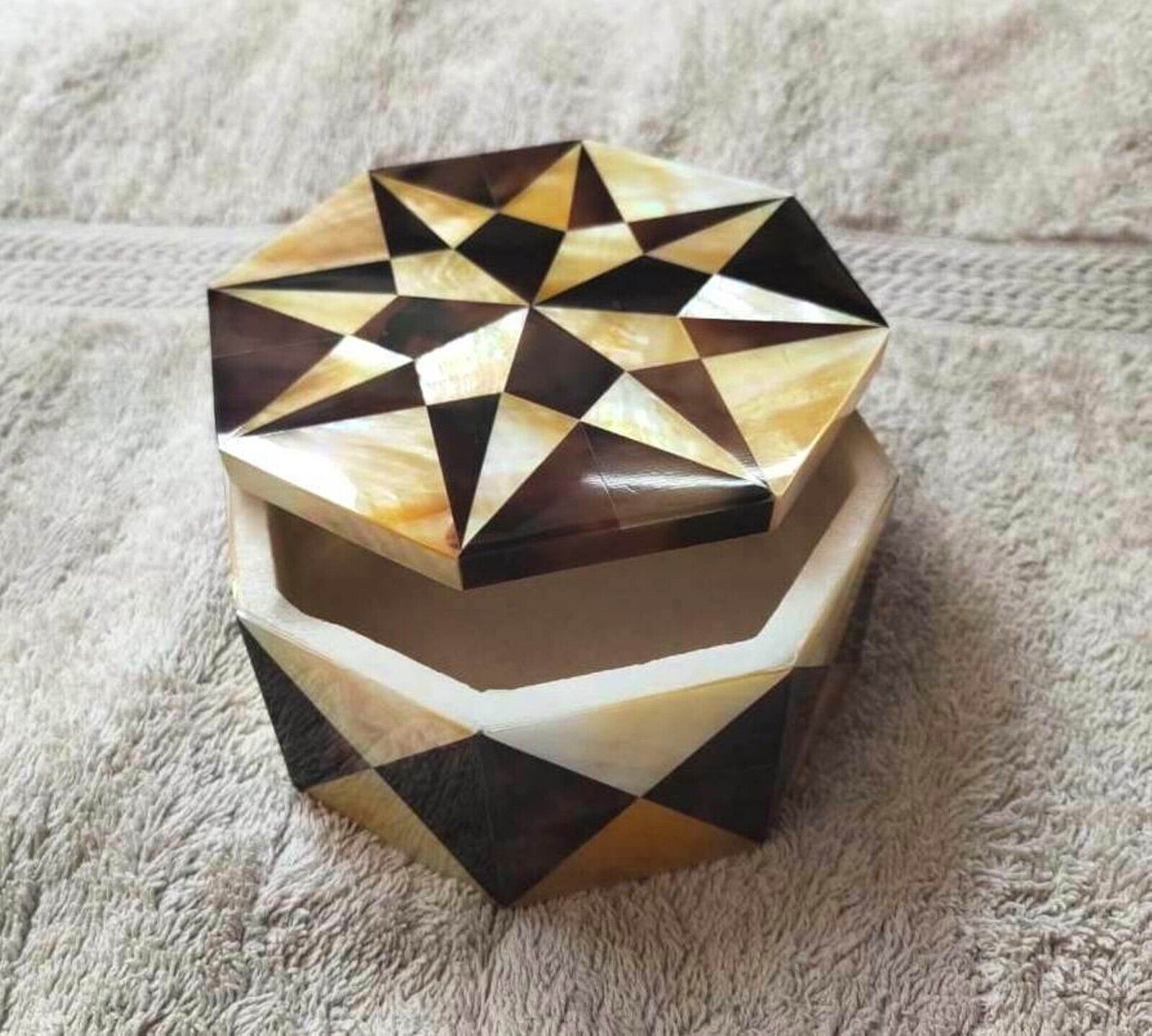Antique Design Inlay Work Trinket Box Octagon Marble Jewelry Box with Royal Look