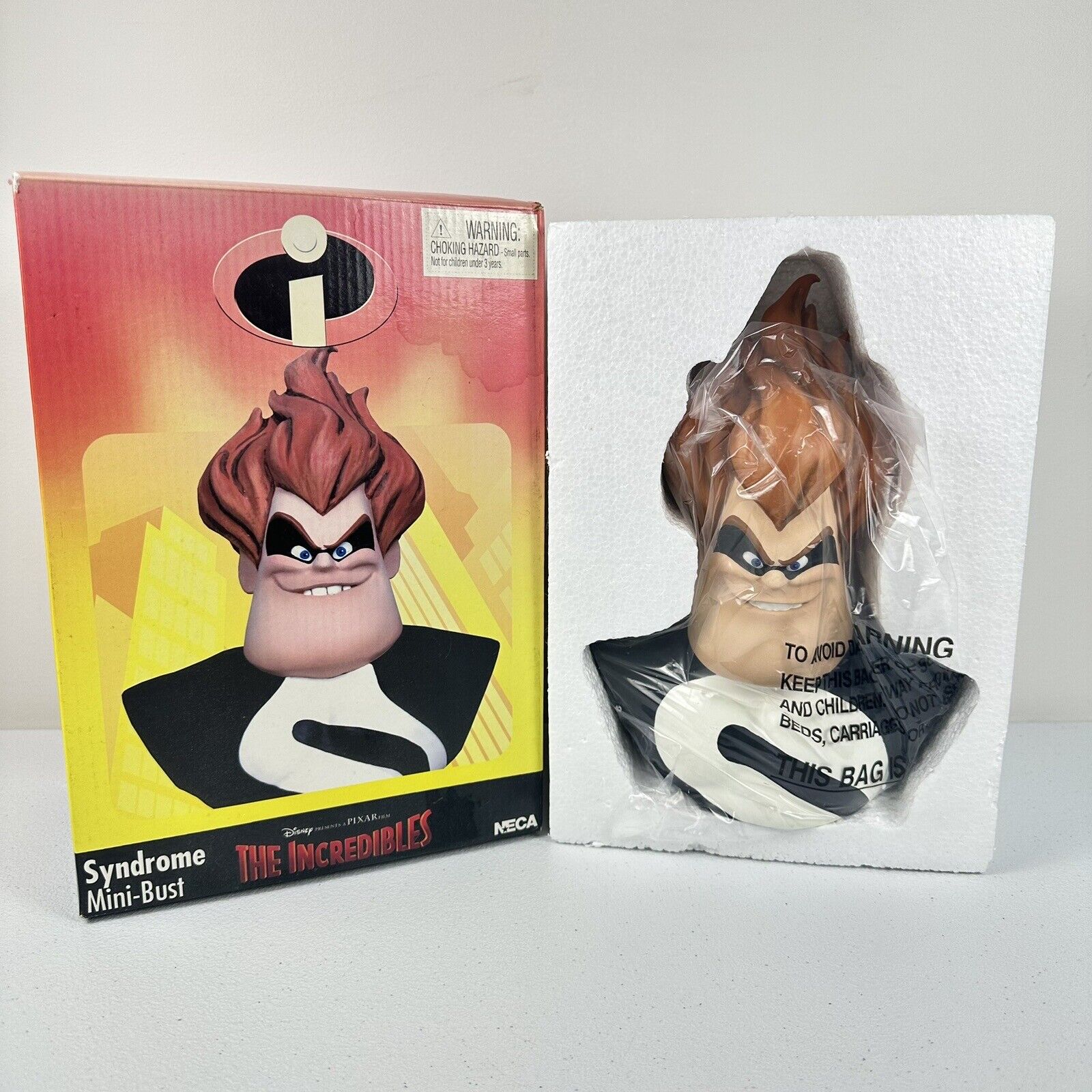 NECA Disney The Incredibles Syndrome Mini-Bust