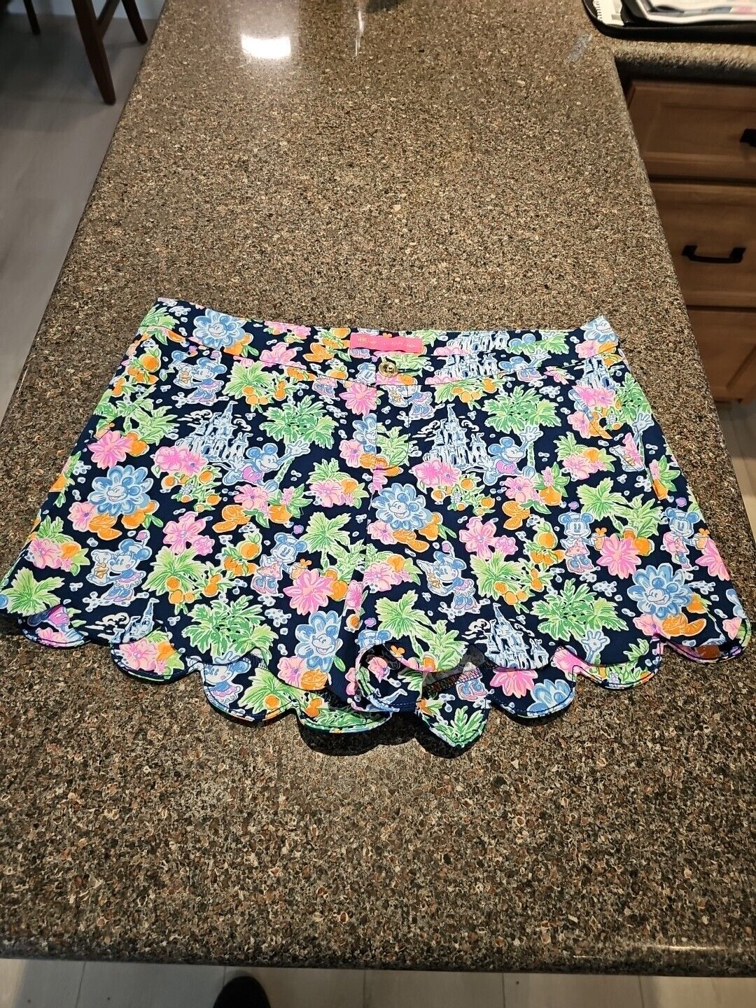 Disney X Lilly Pulitzer Buttercup Shorts Size 12 NWT Loves Collab Super Cute