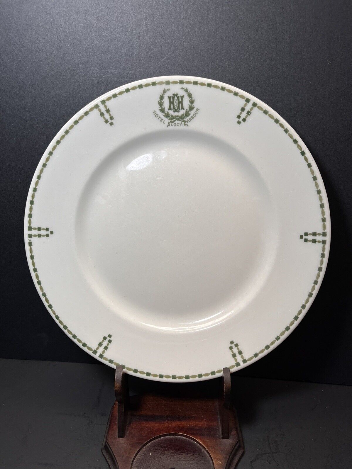 HOTEL LOCH ARBOUR Vintage Restaurant Plate NJ ~ Maddock's American China