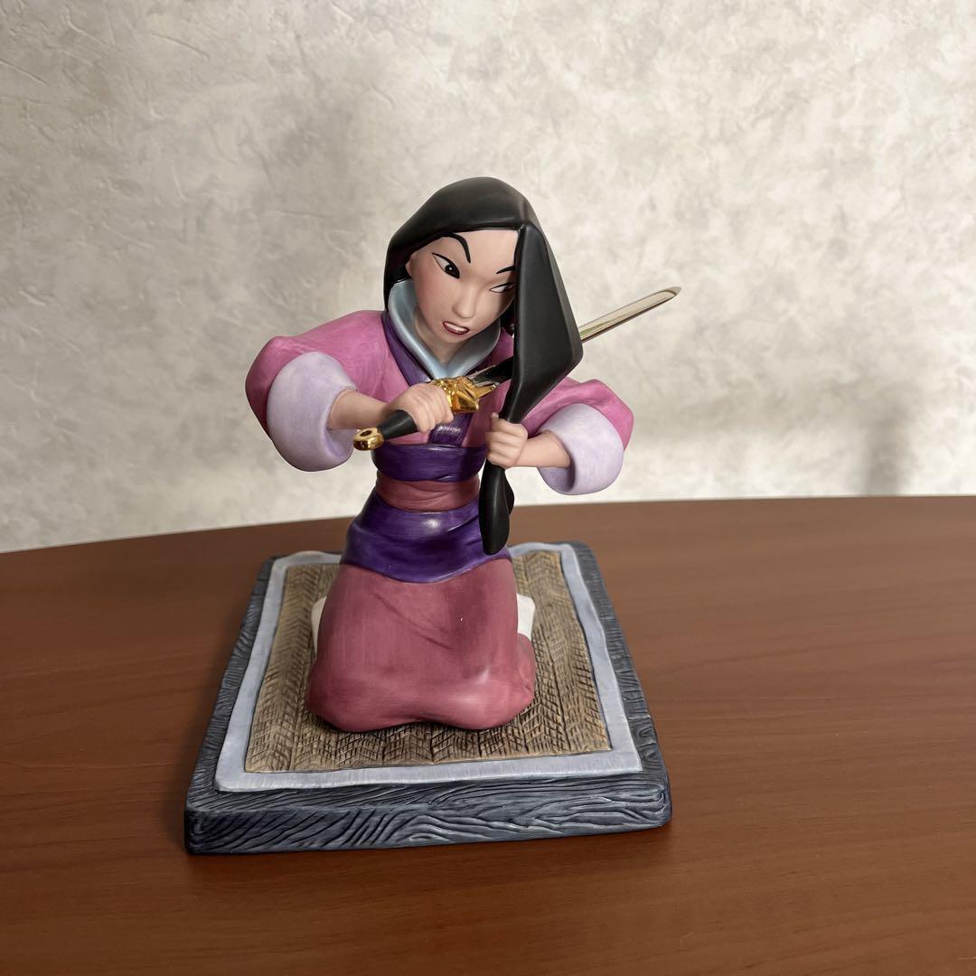 WDCC Mulan Honorable Decision Figurine