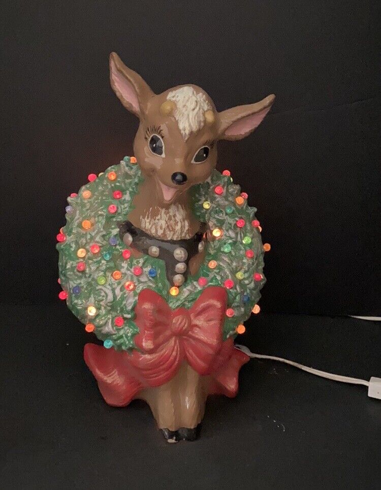 Rare Vintage Ceramic Light Up Reindeer Deer Wreath Christmas Decoration 11.5\