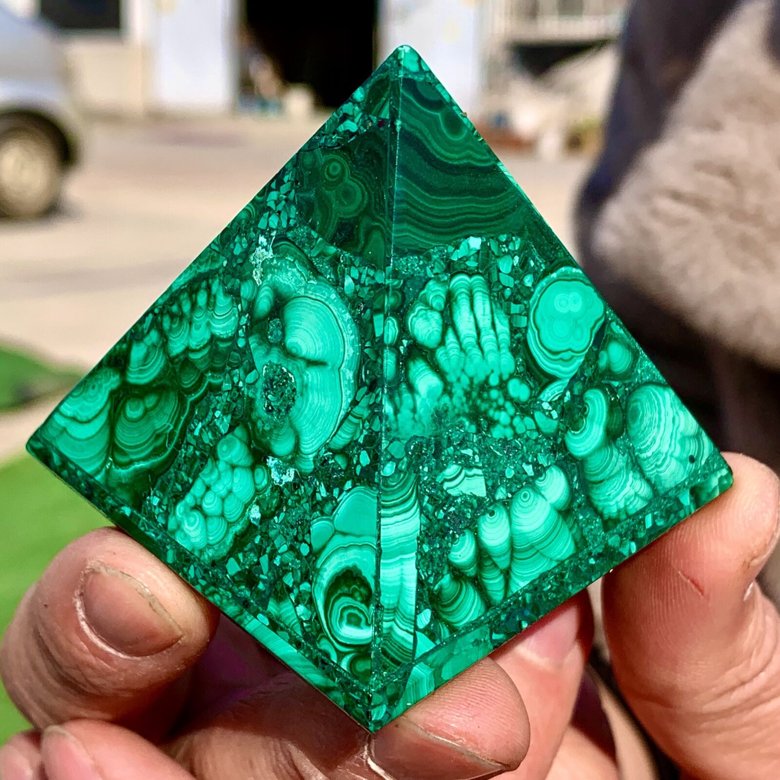155G Rare Natural Malachite quartz hand Carved Crystal pyramid Healing