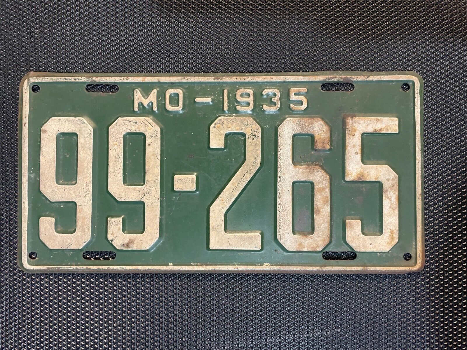 MISSOURI LICENSE PLATE 1935 99-265