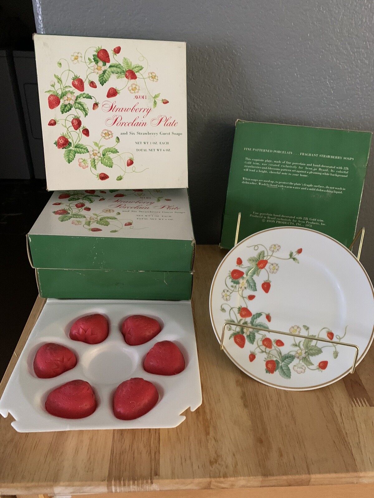 Four Vintage Avon Strawberry Porcelain Plates Each w/Six Strawberry Guest Soaps