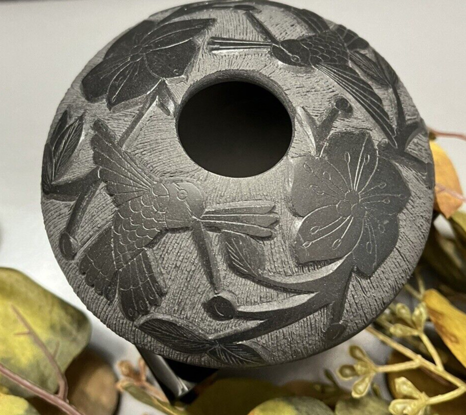 Mata Ortiz Pottery Seed Pot Melissa Tena Black On Black Carved Hummingbird Art