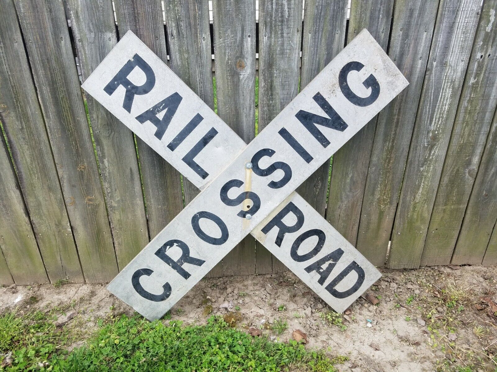 Vintage 48” Aluminum Railroad Crossing Sign Crossbuck Man Cave Authentic RR