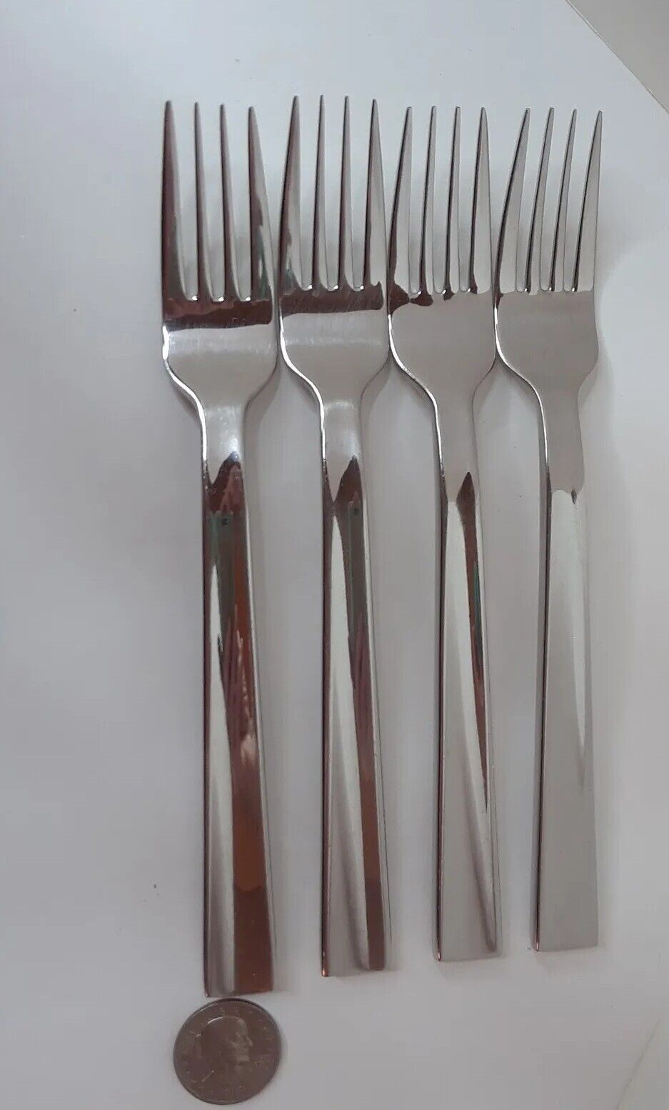 Vintage Cambridge Dinner Forks Set of 4 Stainless Heavy Glamour Pattern?