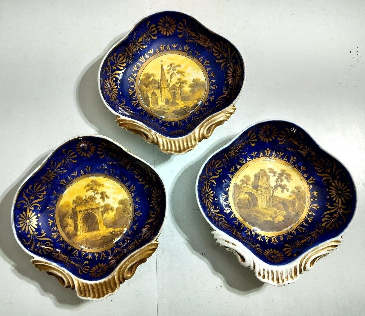 Antique English Royal Crown Style Porcelain Serving Set, 3 pcs, 9\