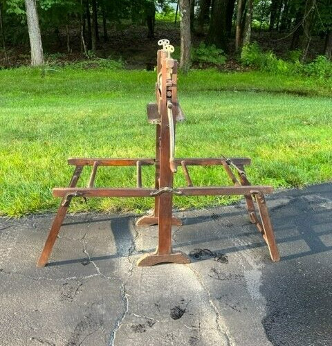 Antique Universal American Wringer Co. Inc. - Upright Folding Bench Clothes