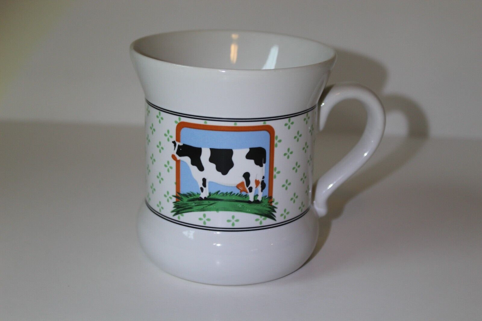 Vintage 1981 Vandor Country Collections Pelzman Designs 10 oz Ceramic Coffee Mug