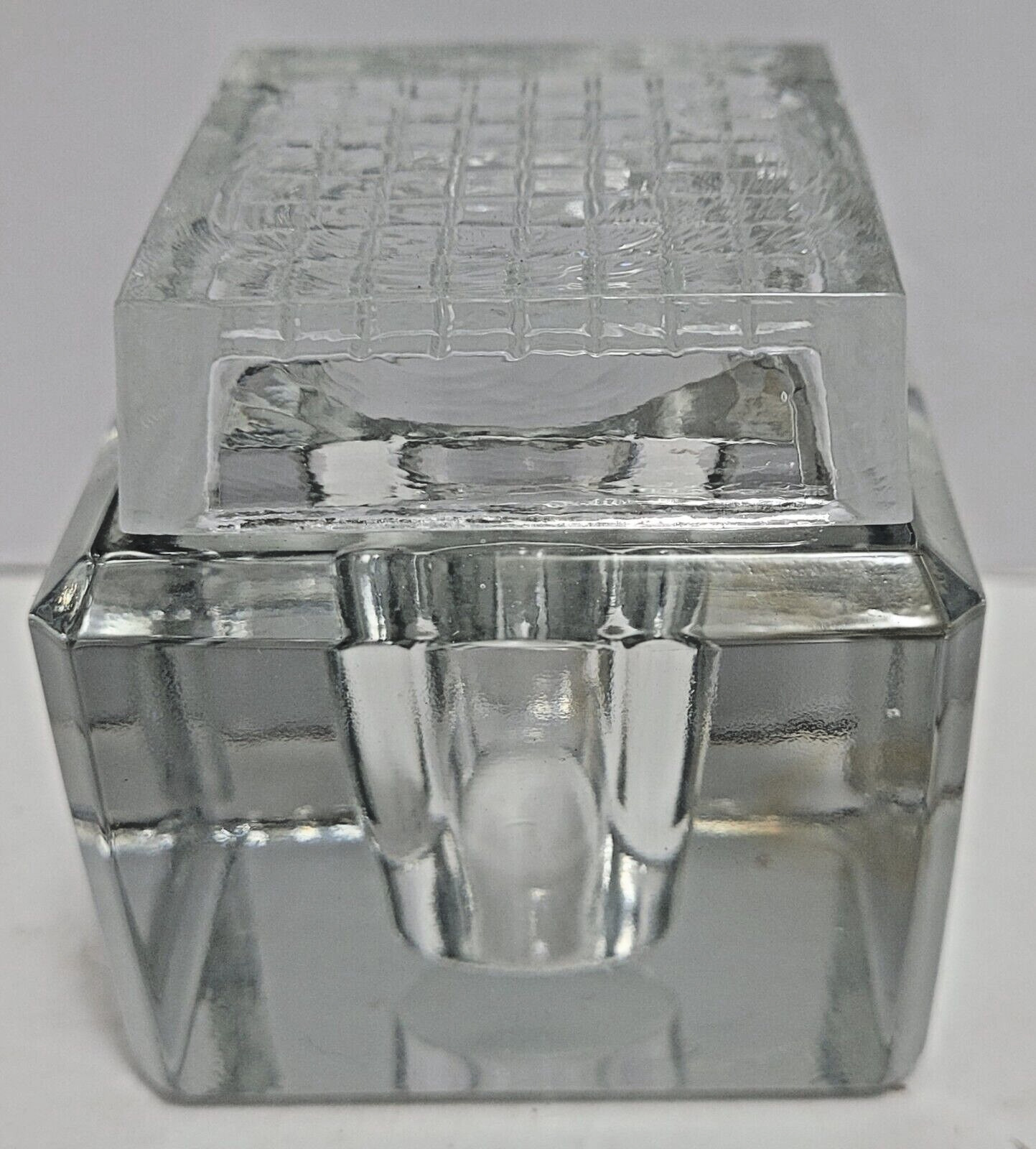ANTIQUE CUT CRYSTAL INKWELL