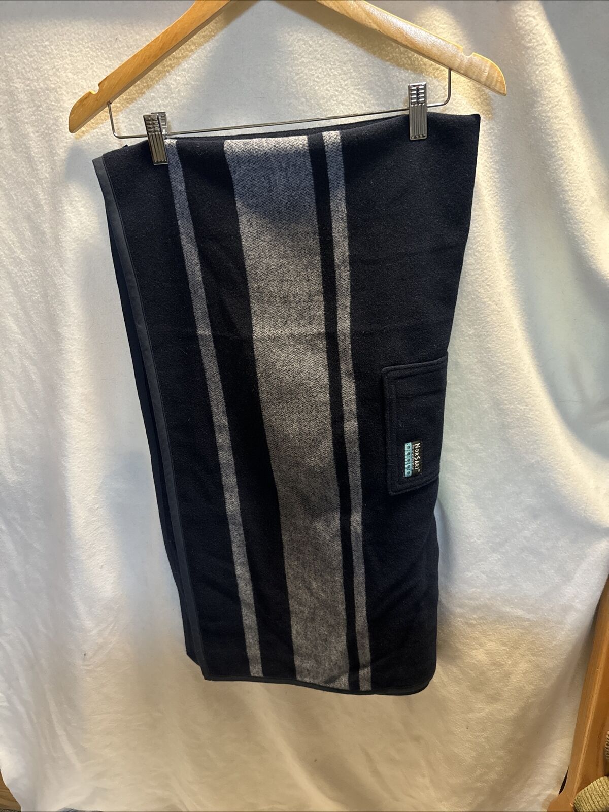 NorSari Blanket and Wearable Wrap, The Ivy League Stripe, Navy & Grey Large