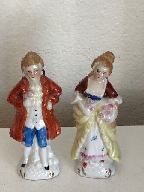2 Vintage Porcelain Colonial Couple Figurines Marked Japan 1950\'s