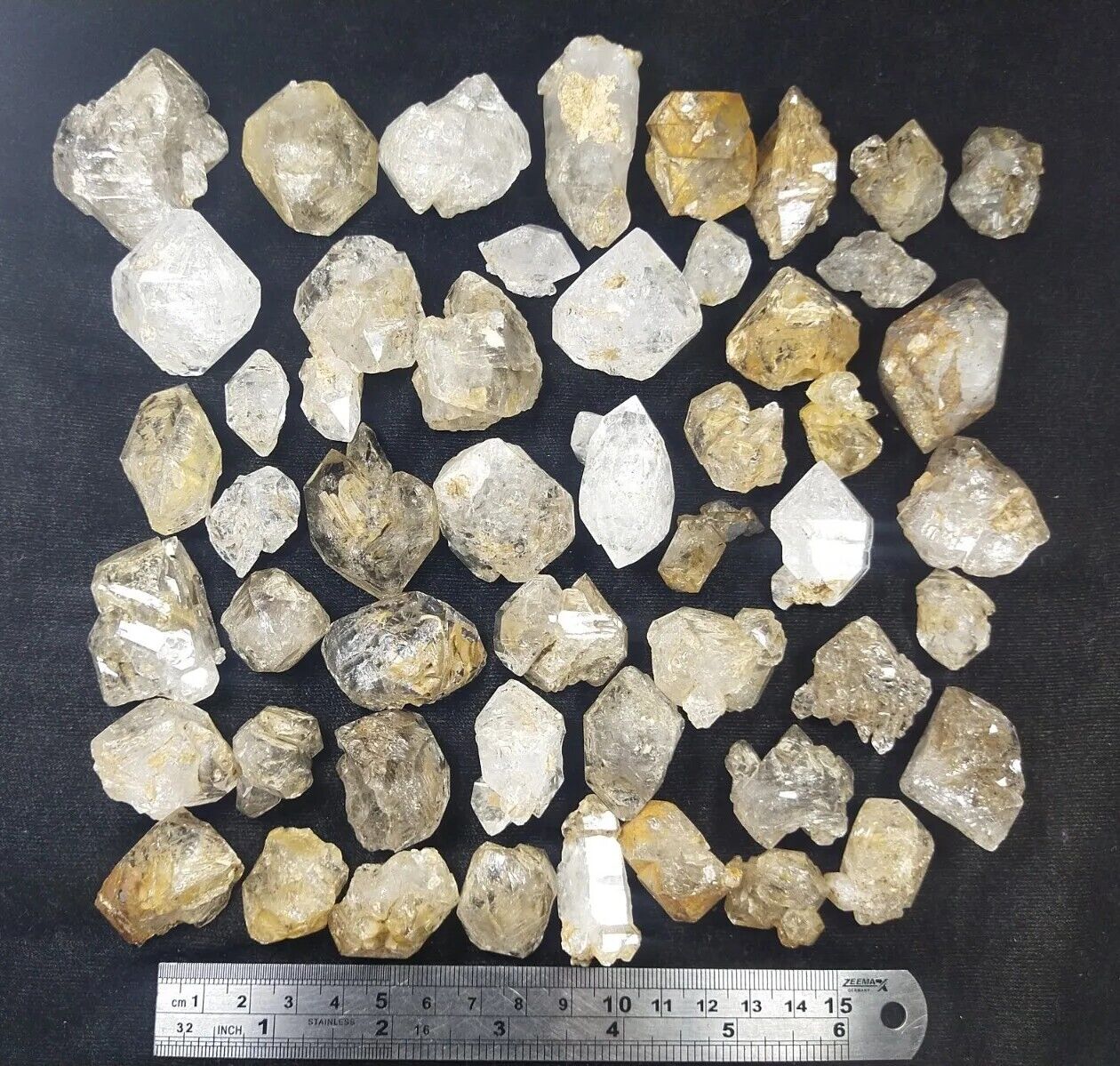 800 Grams Window Quartz Crystals Lot From Baluchistan, Pakistan.