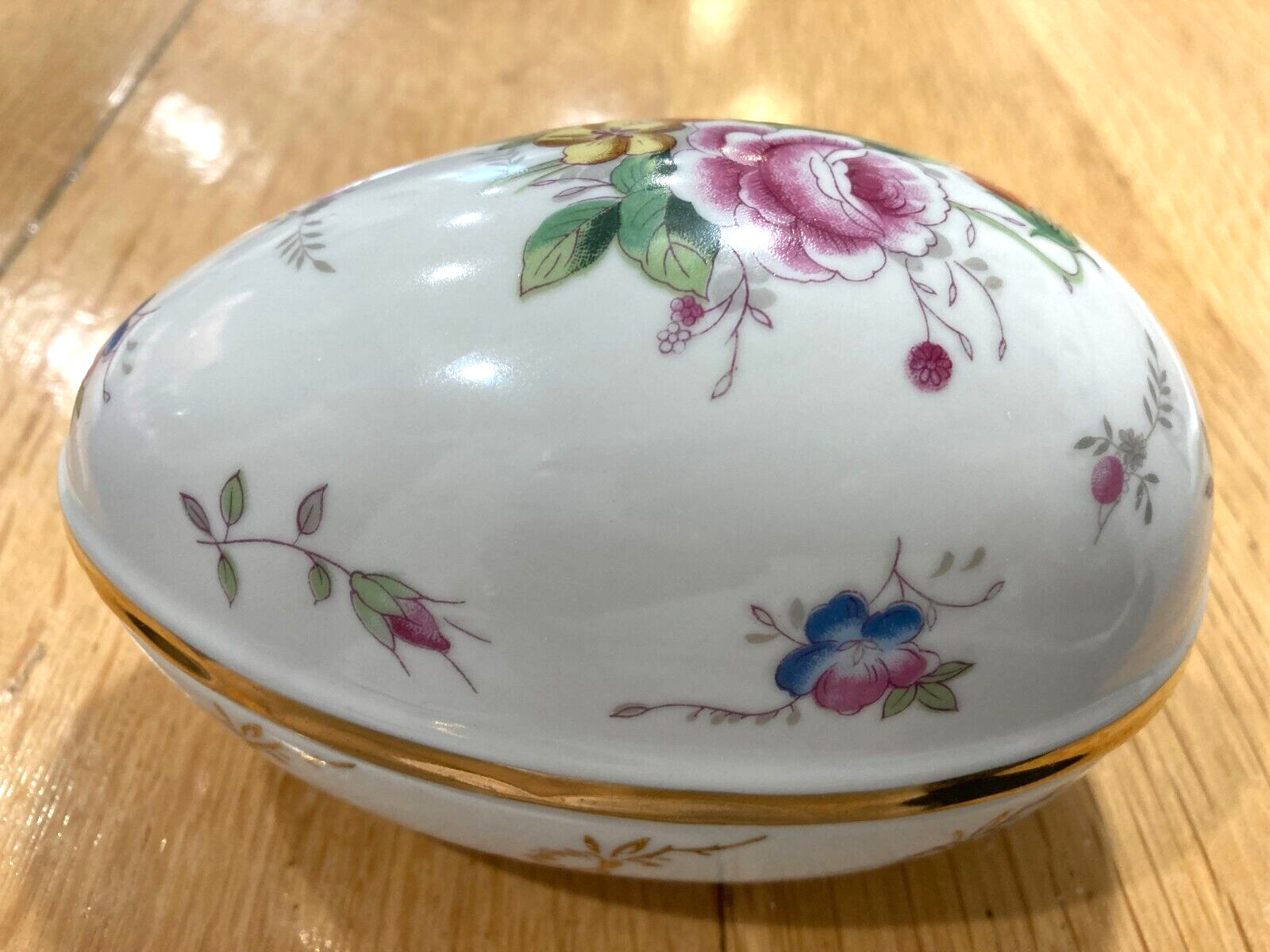 Porcelain Egg-Shaped Trinket Box Floral Motif With Gold Trim
