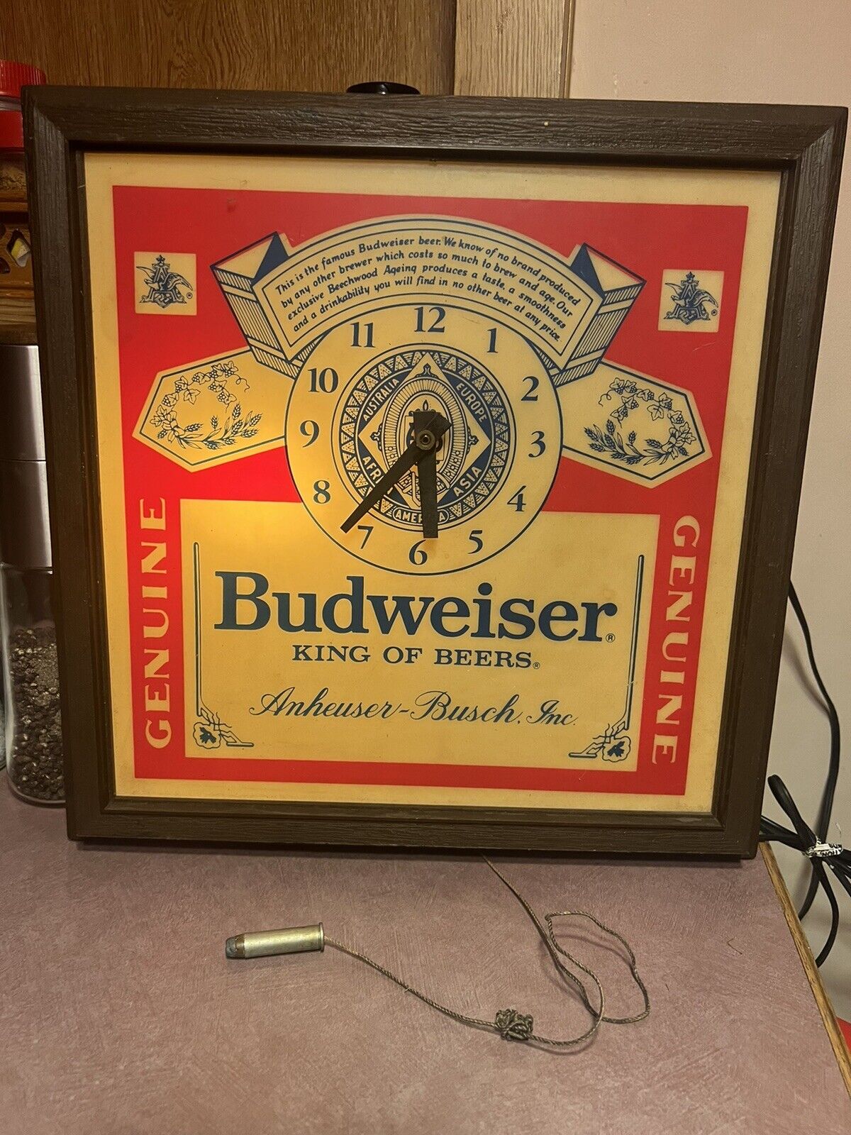 Vintage 1980 Budweiser Anheuser Bush Light Clock Beer Logo Sign Working