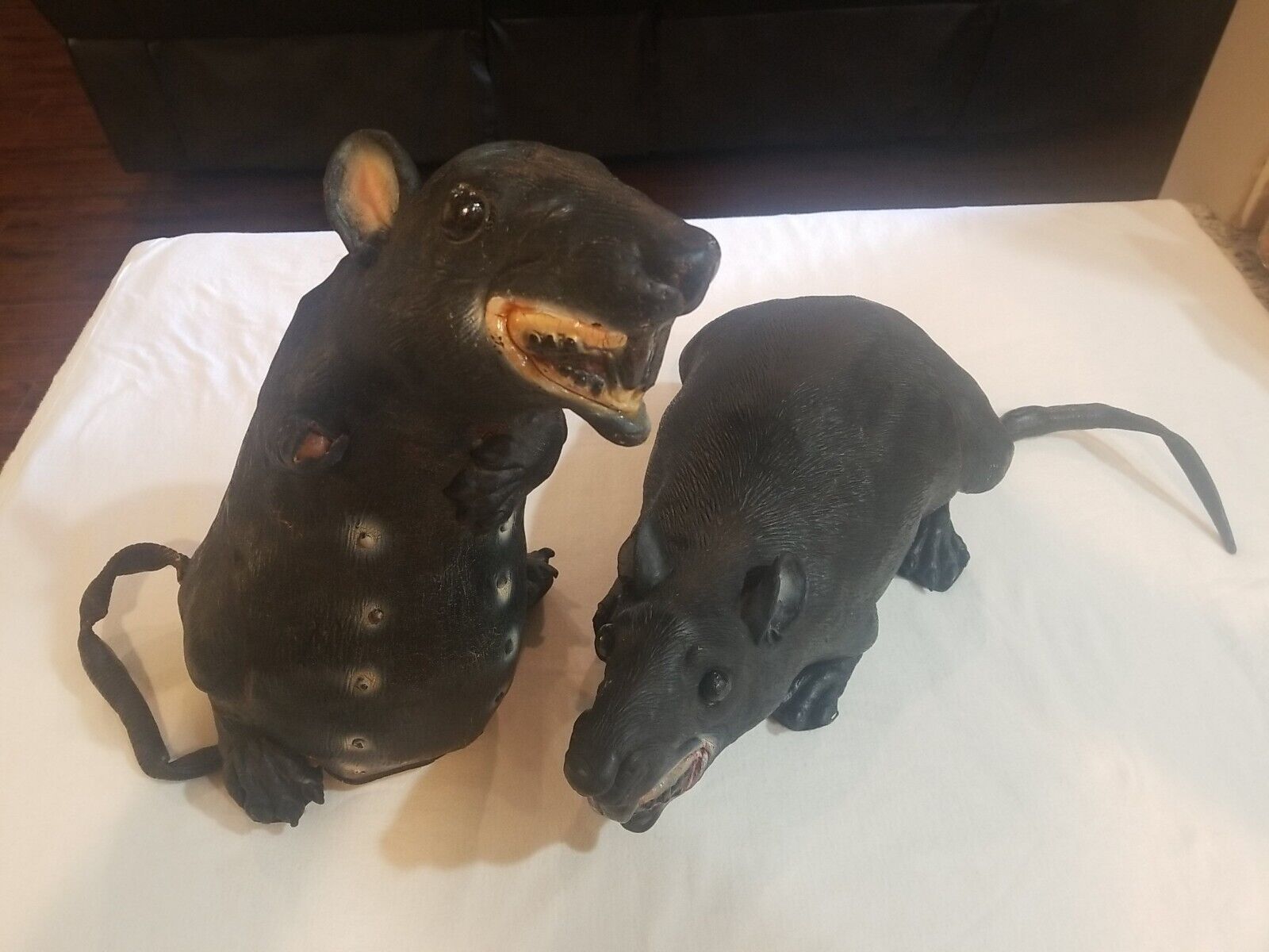Vintage 2 Large Giant Rat\'s Halloween Haunted House Prop Latex Rubber 14\