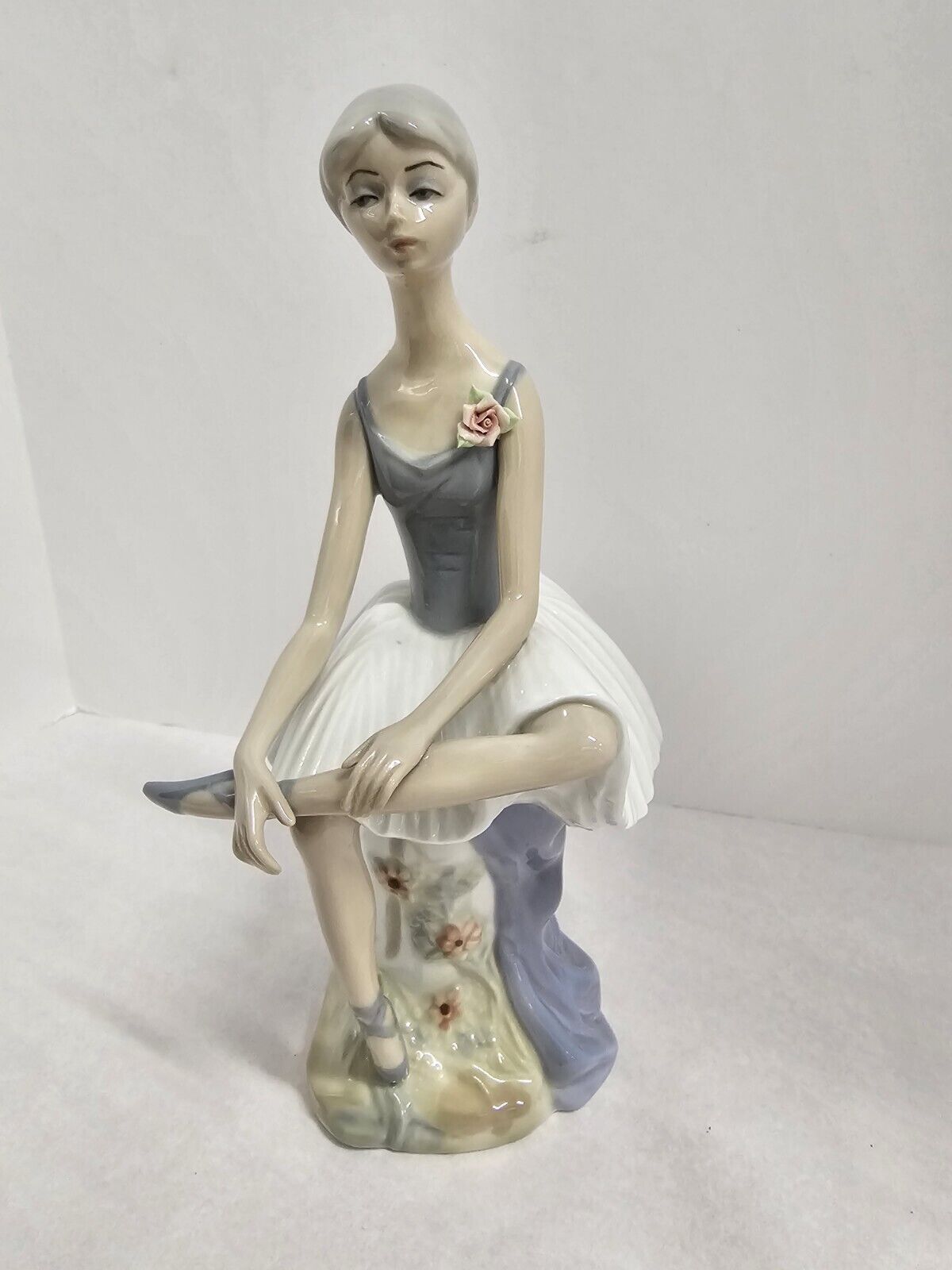 CasAdes SA Toe Dancer Ballerina Porcelanas Figurine Statue Made in Spain Vintage