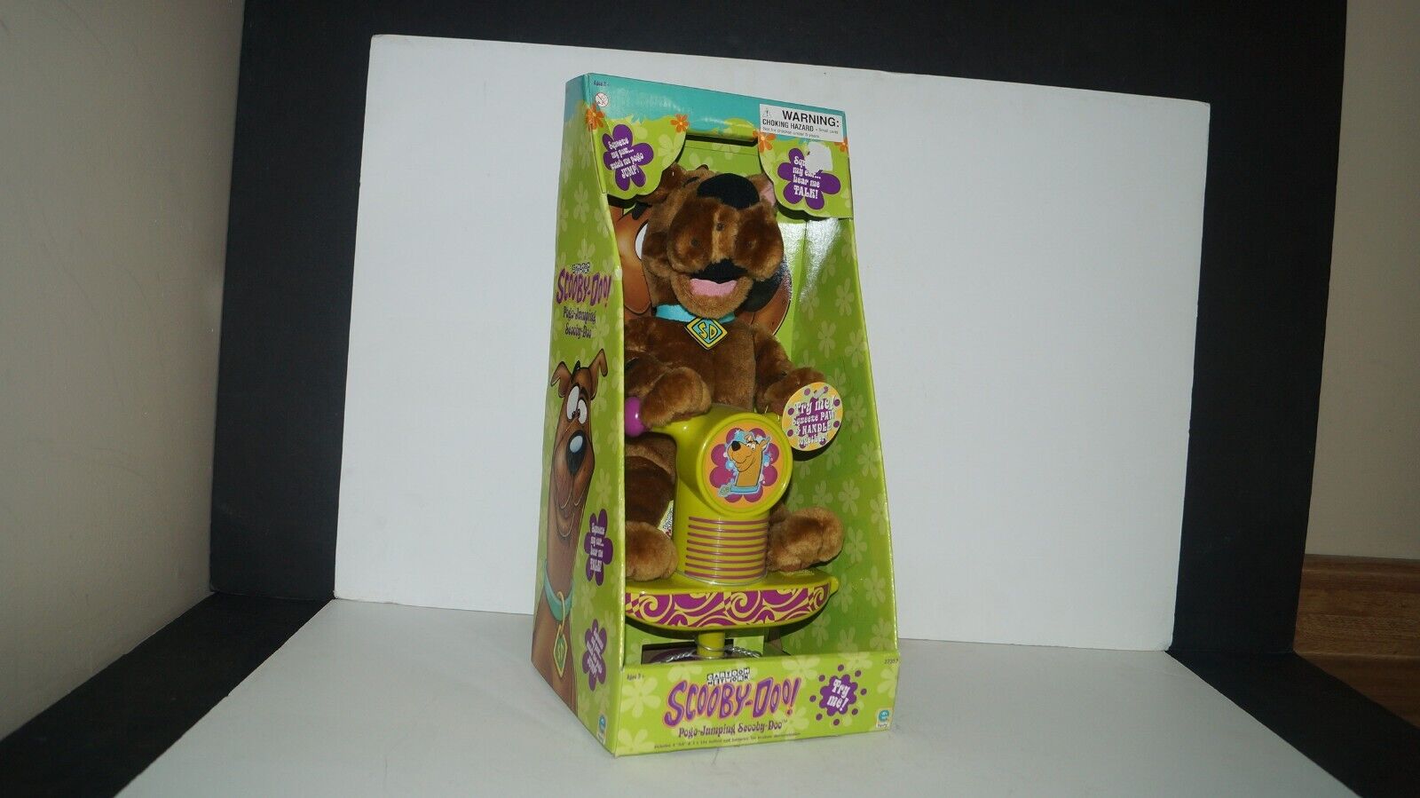 2000 Pogo Jumping SCOOBY DOO Battery Op Talking Dog No. 27357 - NEW IN BOX