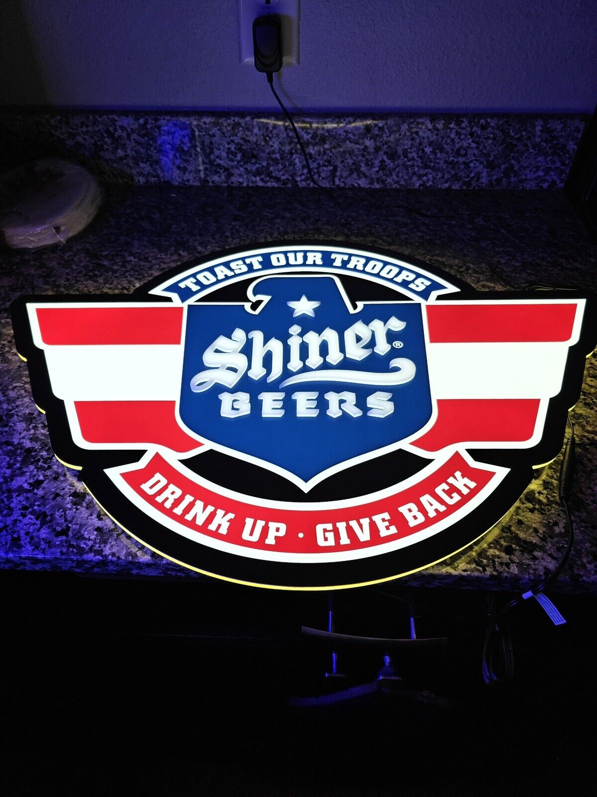 RARE SHINER BOCK BEER Toast the Troops SIGN TEXAS Led Lighted