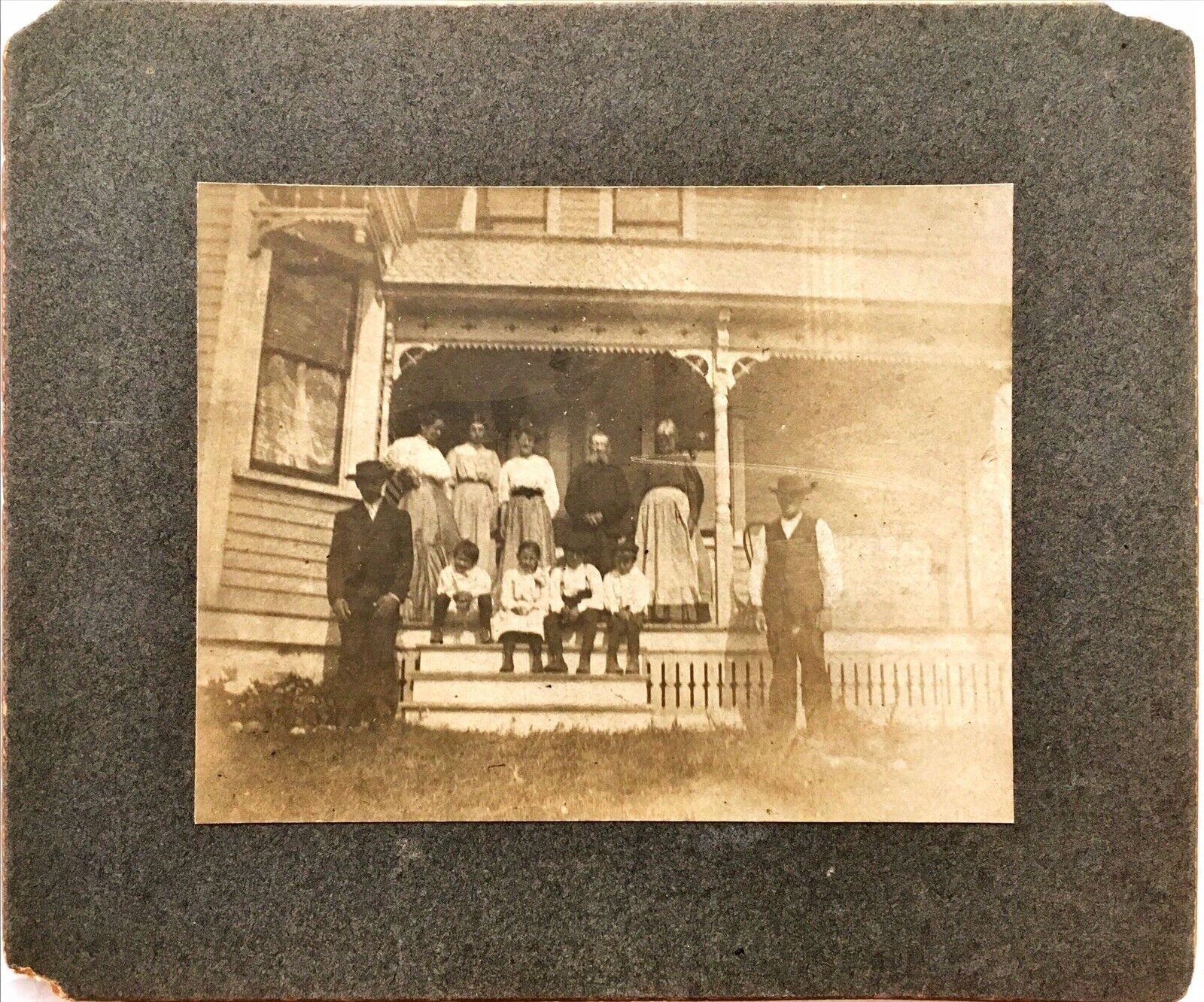 Cabinet Card Photo Family Group Photo On Front Porch Antique Vintage 1800s