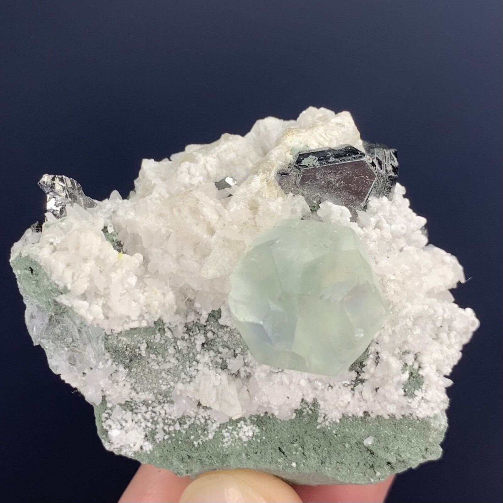 Fluorite & Sphalerite Crystals W/ Calcite Dalnegorsk RUSSIA 130g