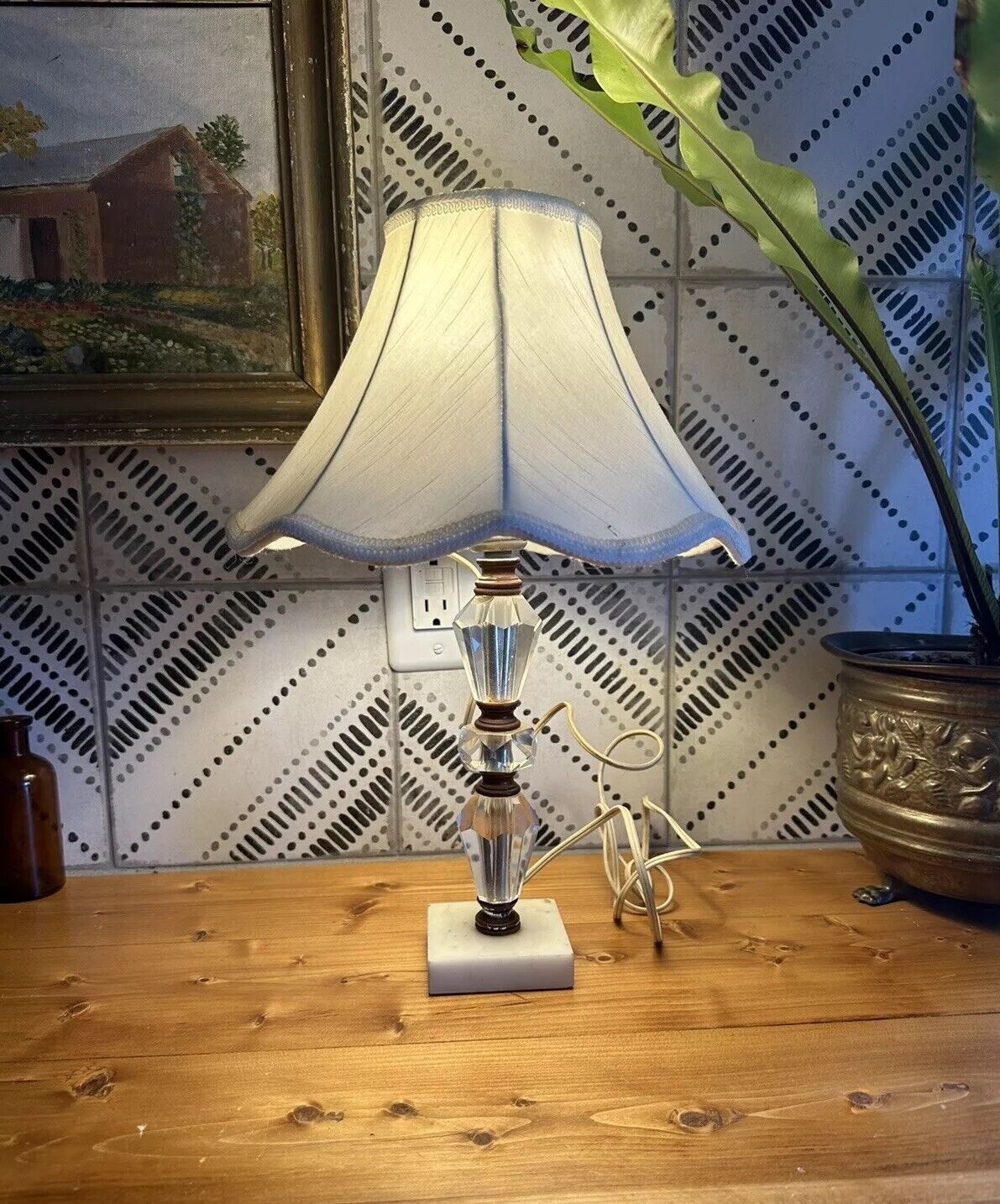 Vintage 1950s Faceted Crystal Glass Boudoir Lamp Marble Base Art Deco Glam READ