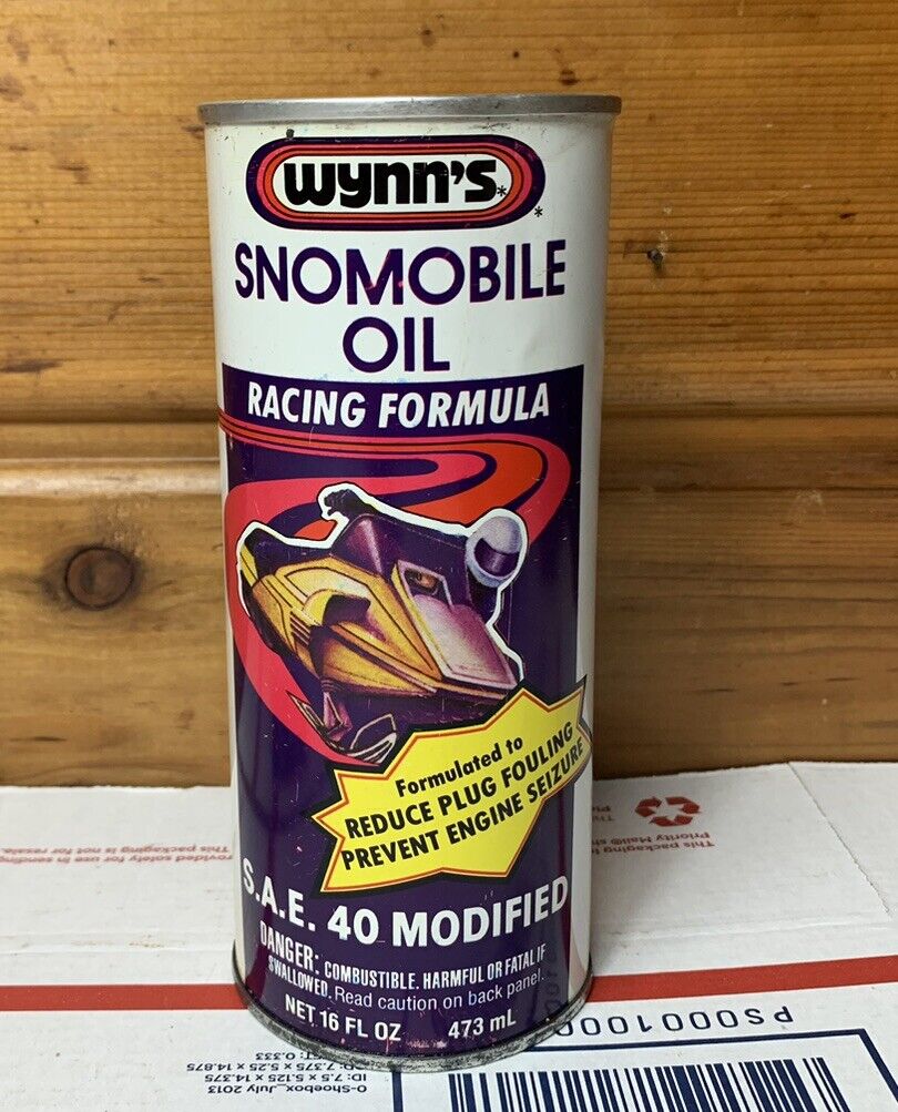 Vintage Wynn's Racing Formula Snowmobile Oil Metal Pint Can Full SAE 40 Modified