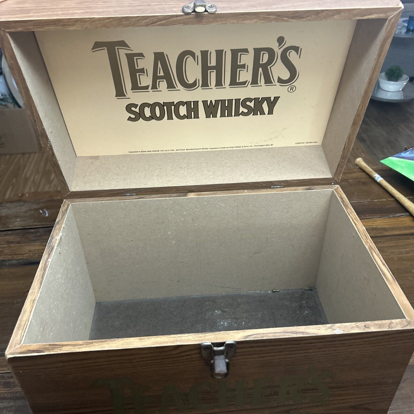 Vintage Teacher’s Scotch Whisky Box Chest 17.5x13x11.25