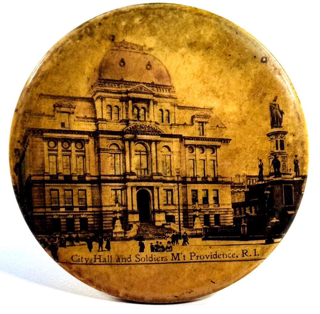 RARE 1800\'s City Hall Soldiers Monument Celluloid Photo Button Providence RI