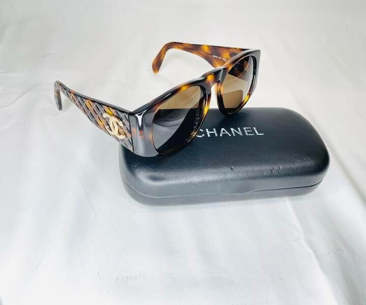 CHANEL Chanel side coco tortoiseshell matelasse sunglasses 01450 2210 M