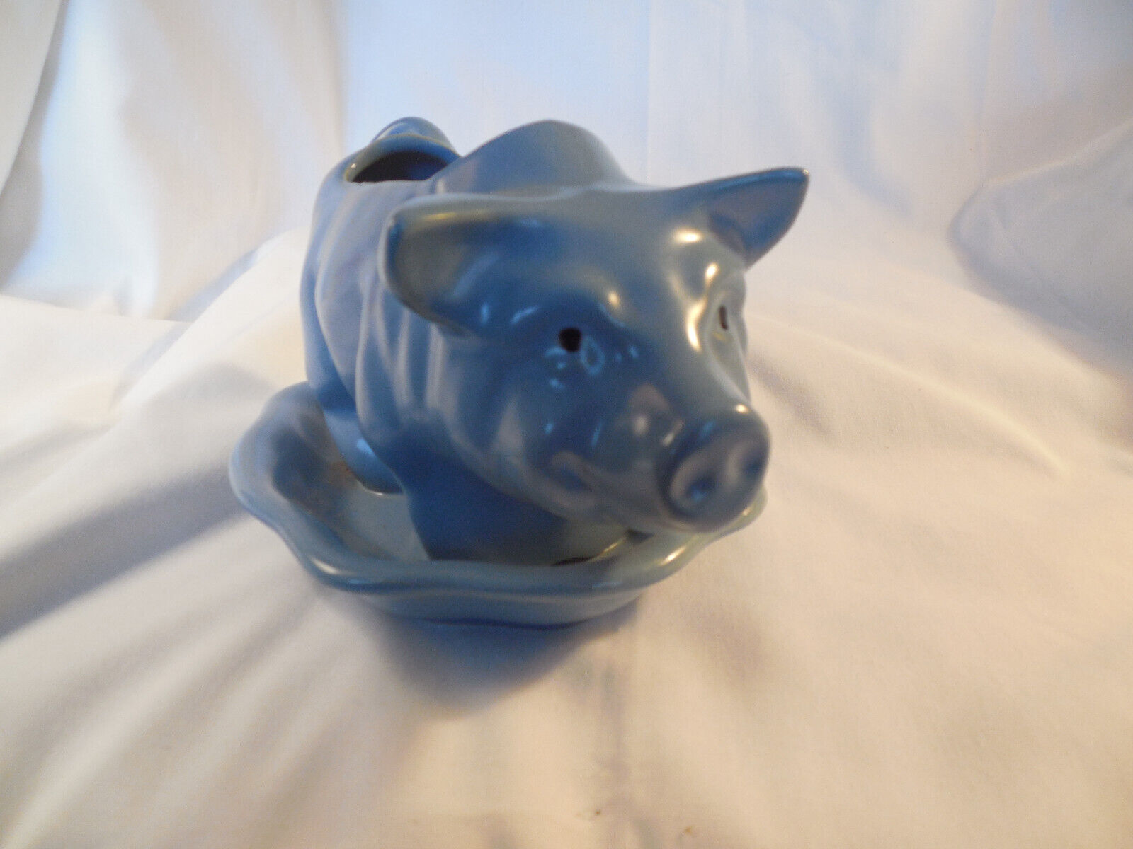 CDP blue ceramic pig planter w/tray