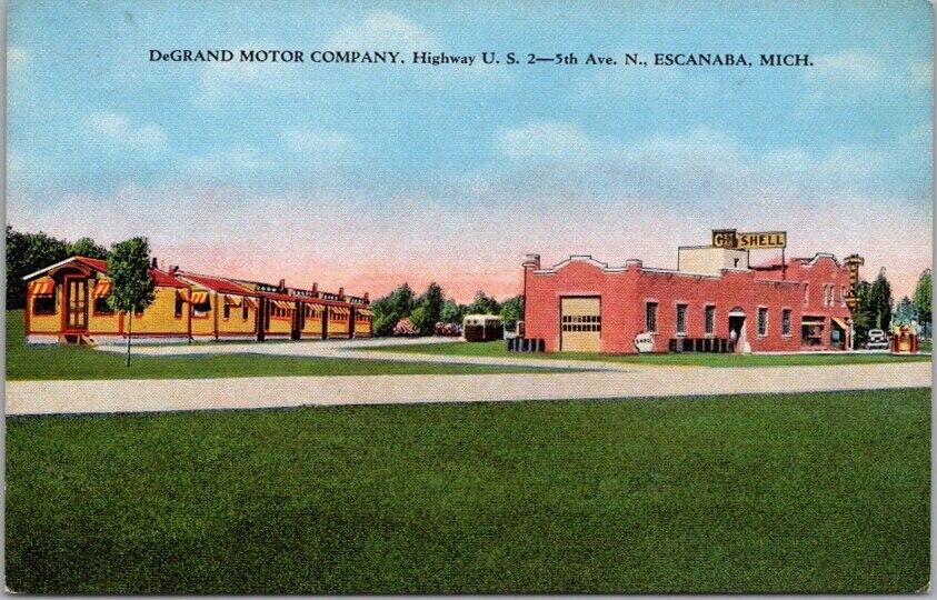 c1940s ESCANABA, Michigan Linen Postcard DE GRAND MOTOR CO Shell Oil Gas Station
