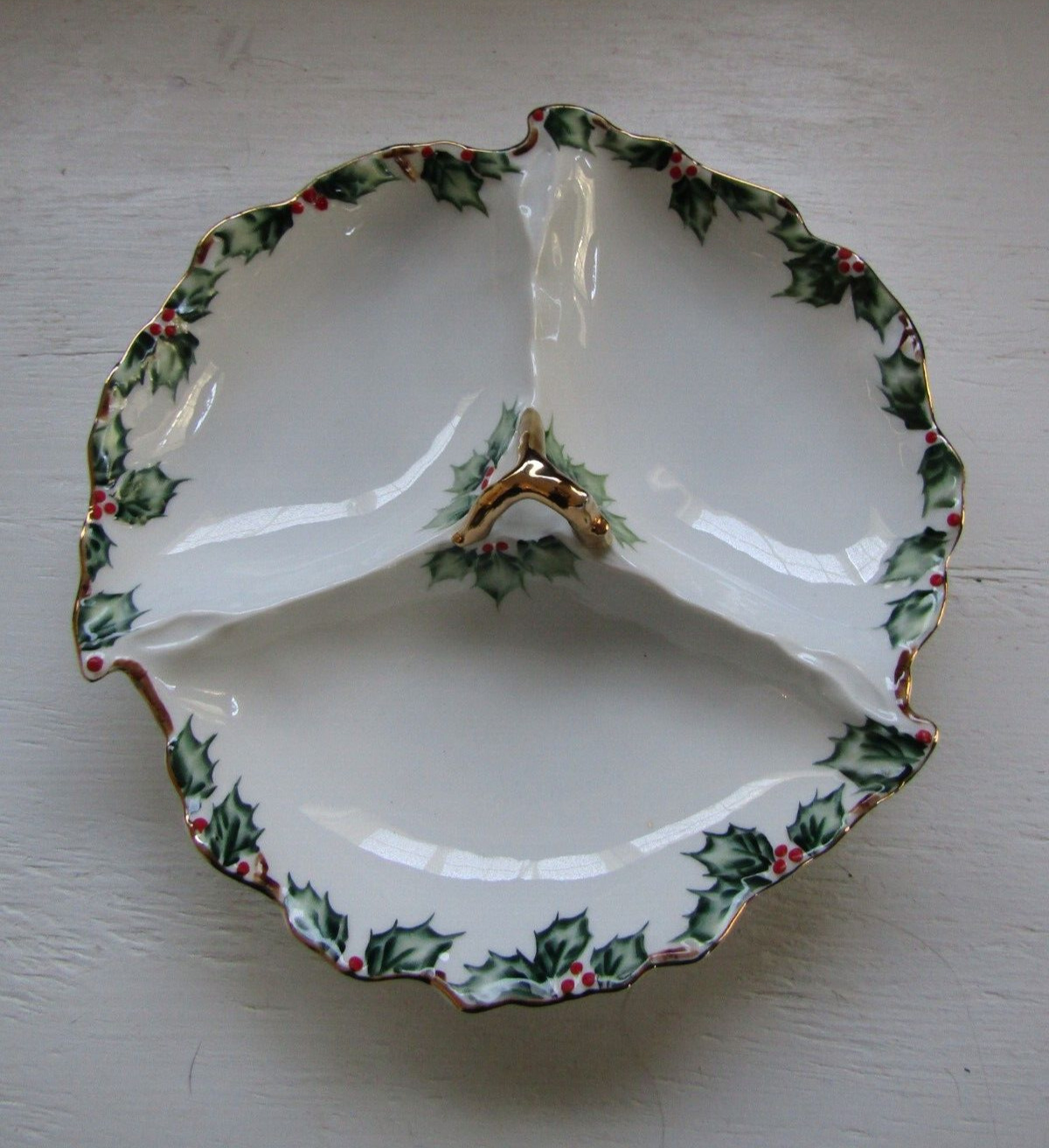 Vintage Lefton China Hand Painted # 2038 Christmas Candy or Nut Dish ~8 5/8\
