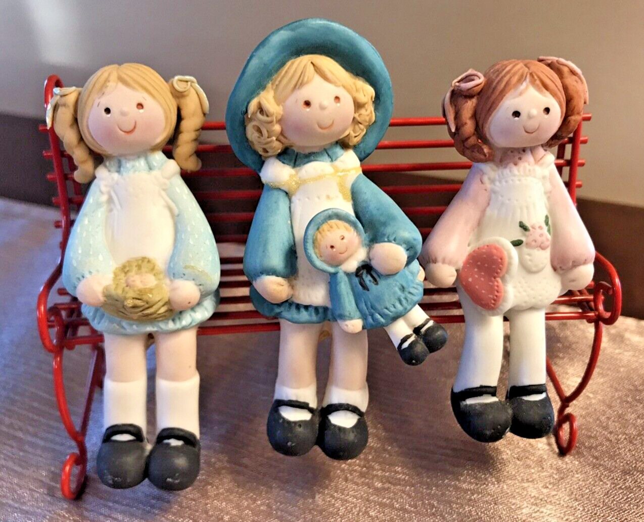 Three Little Girls on a Bench Enesco 1984 Figurines Cynde Kerber Ceramic & Metal