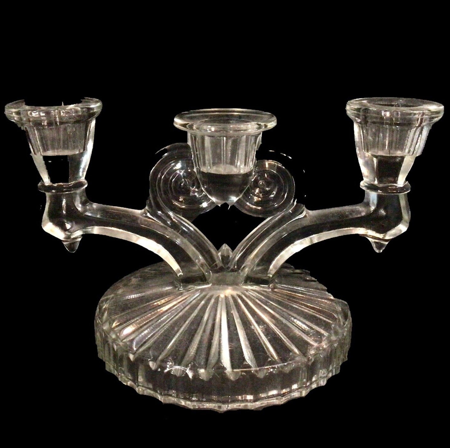 Jeanette Glass Cosmos Triple Candlestick Holder Clear 7 3/4\