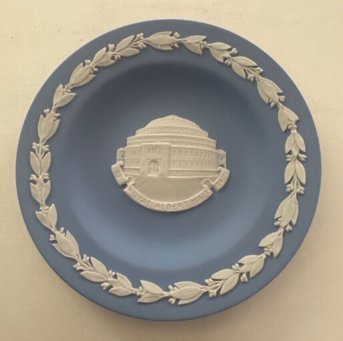 Wedgwood Blue Jasper round dish Relief of Royal Albert Hall sweet dish with box