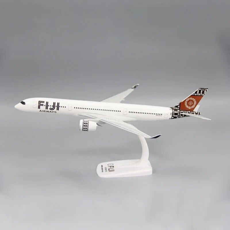1/200 Scale Airplane Model - FIJI Airways Airbus A350-900 Herpa Snap Fit Model