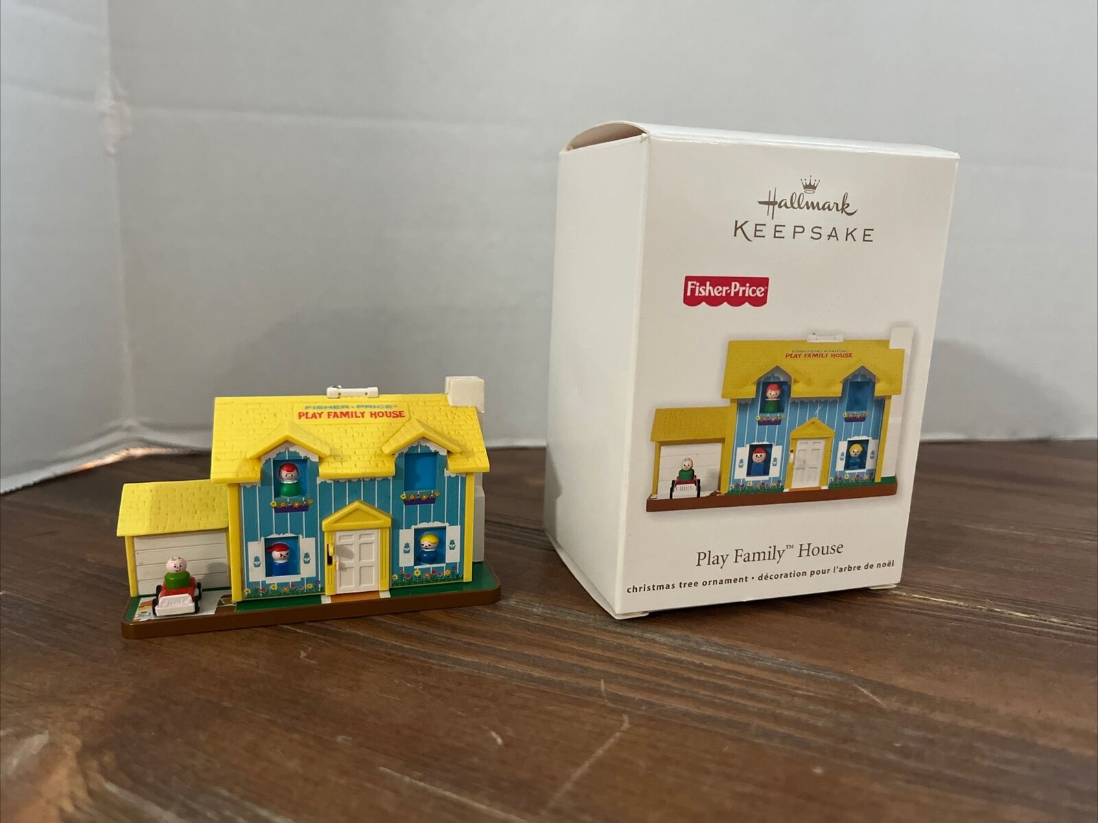2011 Hallmark FISHER PRICE Play Family House Ornament Yellow Roof Door Bell Ring