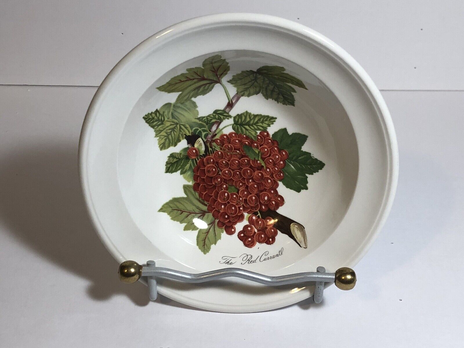 Pomona Portmeiron 6 3/4” Cereal Rim Bowl The Red Currant.