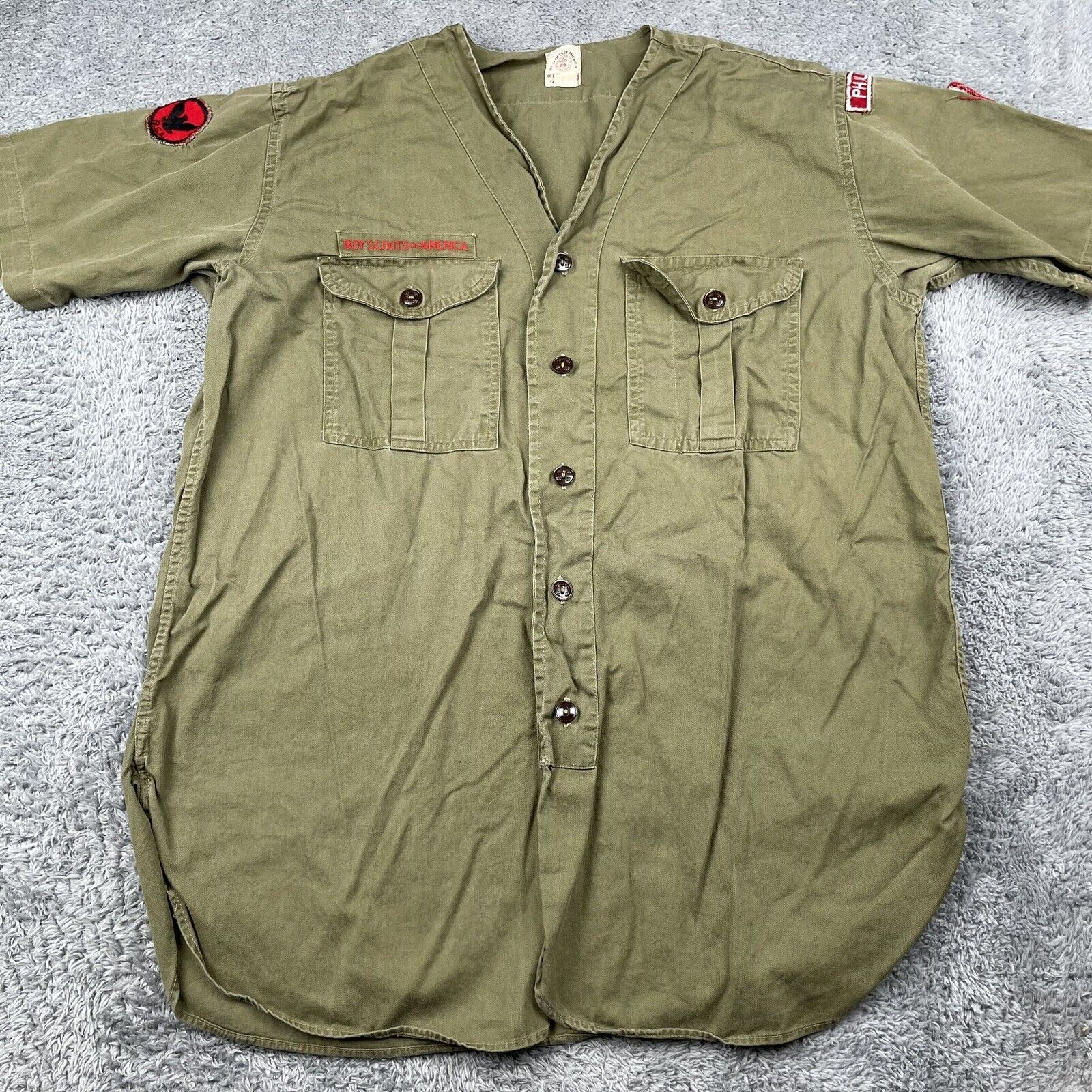 VINTAGE Boy Scout Shirt Mens Medium Green Uniform Collarless Sanforized Patches